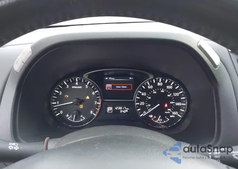 2013 Nissan Pathfinder Sl z USA, uszkodzony, nr VIN 5N1AR2MN1DC647065